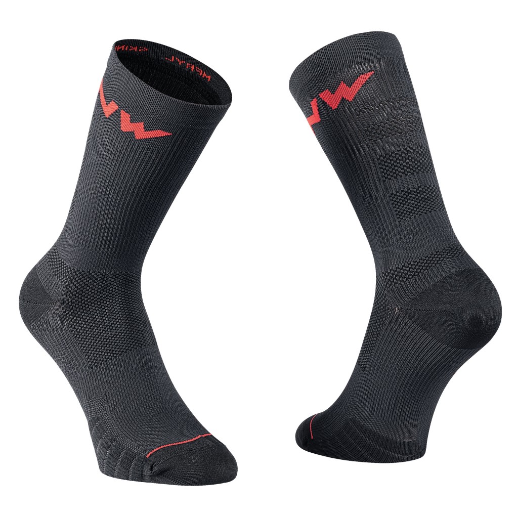Calcetines EXTREME PRO Negro-Rojo NORTHWAVE