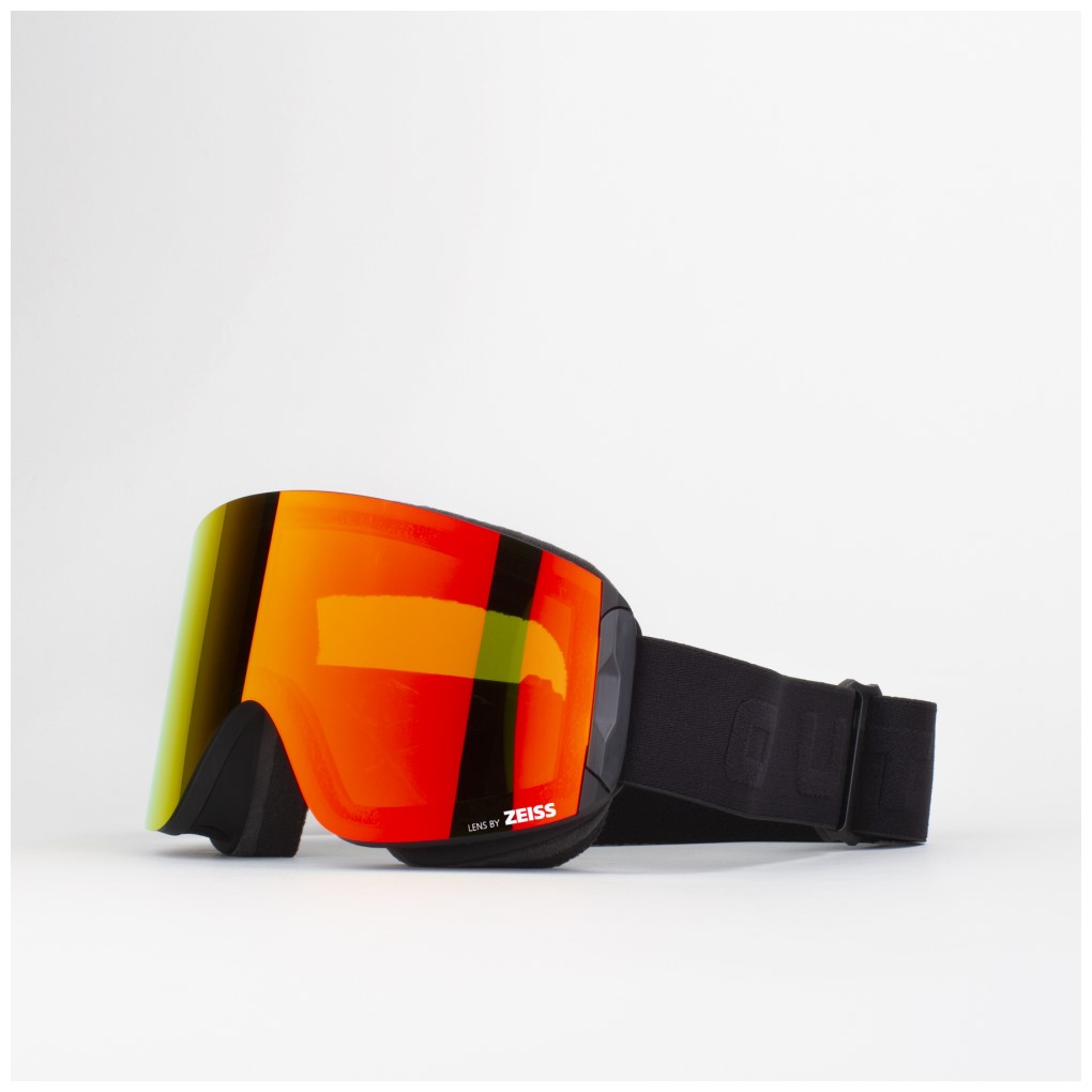 M�scara Esqu� Out Of Katana Negro Red MCI
