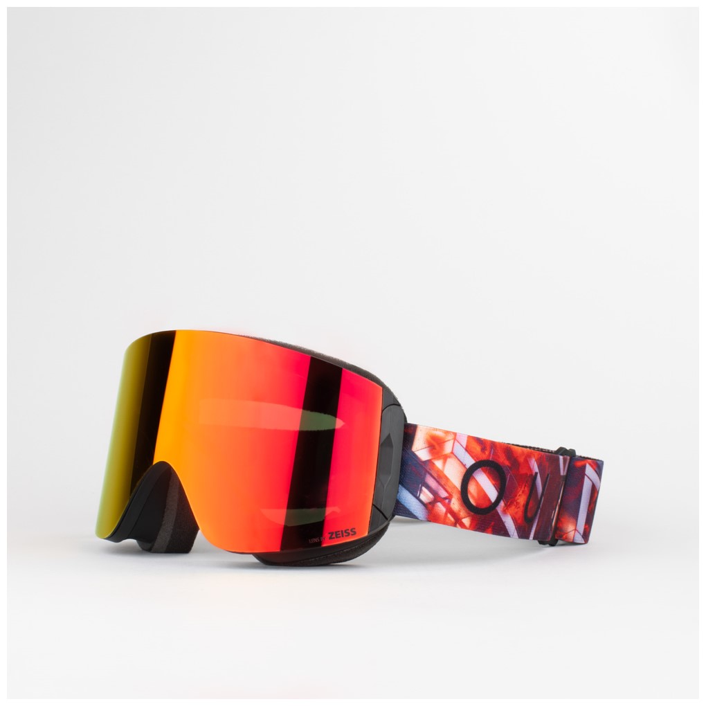 M�scara Esqu� Out Of Katana Coals Red MCI