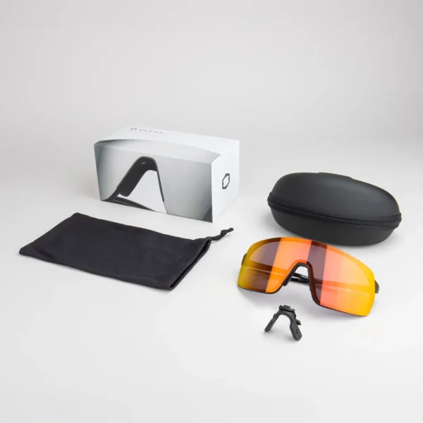 Gafas Deportivas Out Of Rams adapta Logo Blanco Lente Rojo MCI