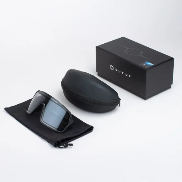 Gafas Deportivas Out Of Bot 3 Hybrid Negro Lente IRID transparente