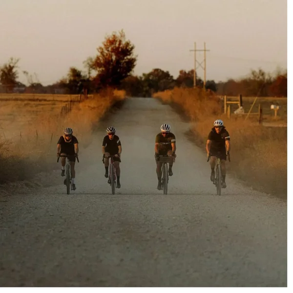 Cubierta Gravel. Terreno T10 hardpack 700x40 TLR Plegable HOOKLESS Marrón