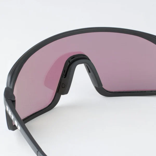 Gafas Deportivas Out Of Rams adapta Logo Blanco Lente Gold24 MCI